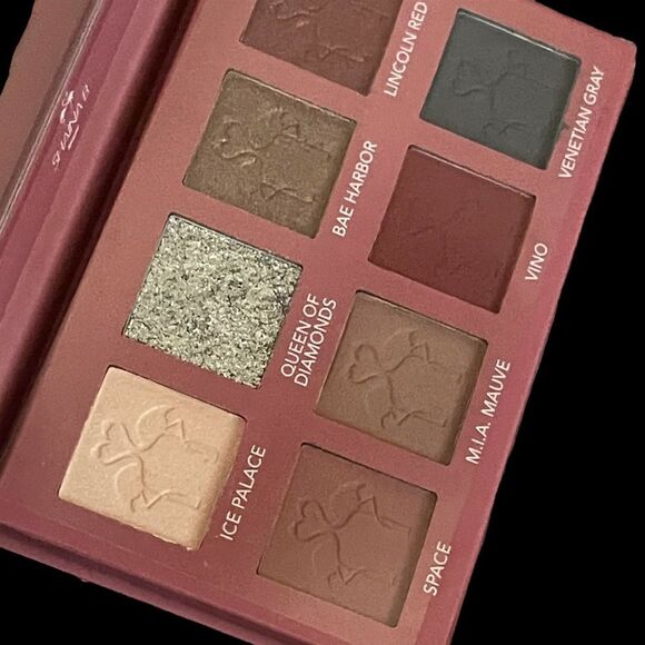 🆕SHAINA B. MIAMI NIGHTS PRESSED PIGMENT PALETTE - Picture 5 of 5